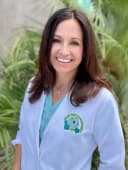 Dr. Alana Saxe